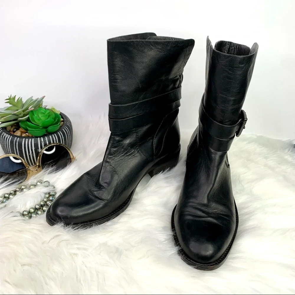 COACH Downtown Chic Luxury Minimalist Black Leather Jesika Moto Boot, 9B